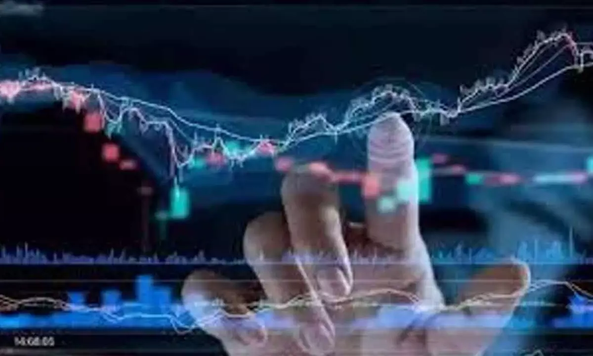 Market is hovering in indecisiveness