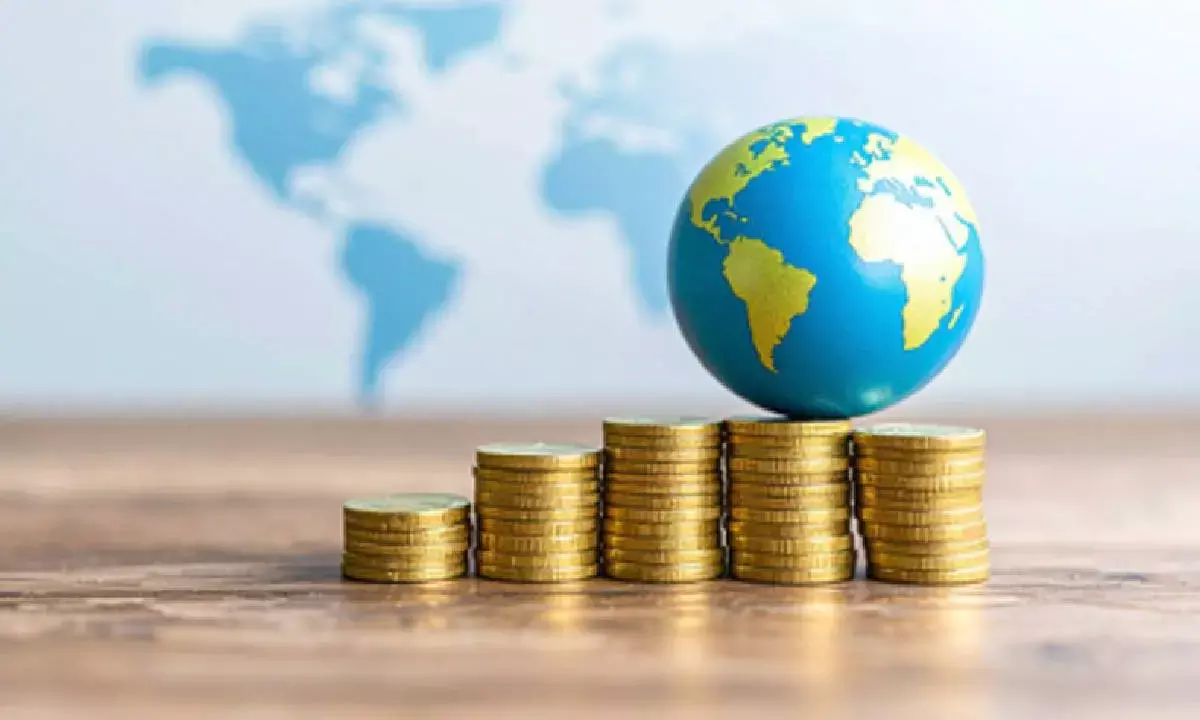 Manufacturing falls to 2-yr low in Dec on low orders