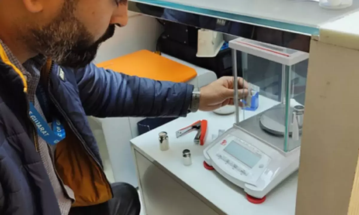 Surprise checks at gold-silver shops in Gujarat; 253 cases of irregularities found