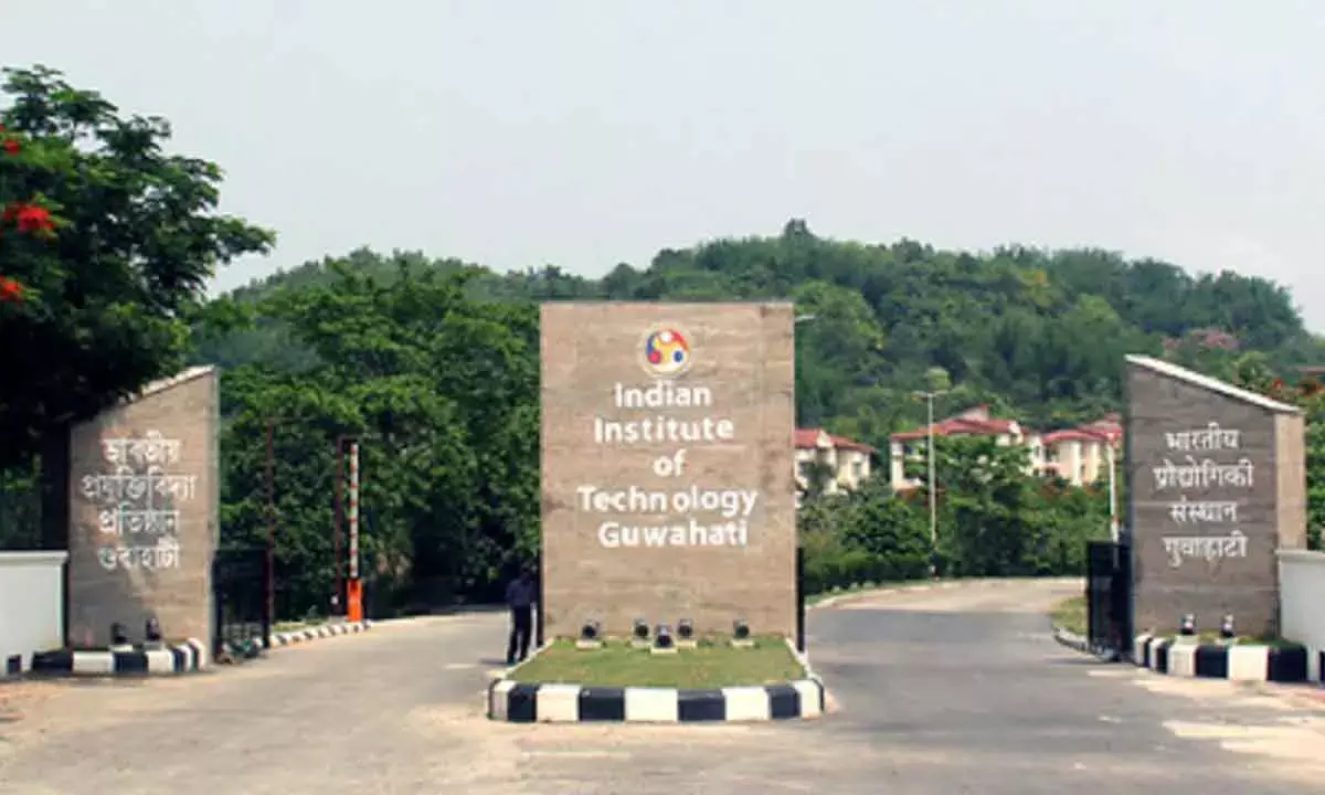 IIT Guwahati develops sunlight-driven catalyst to convert CO2 into methanol