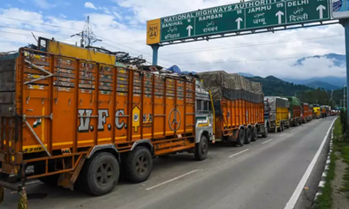 NHAI asks DoT, TRAI to boost mobile connectivity on 424 NH locations