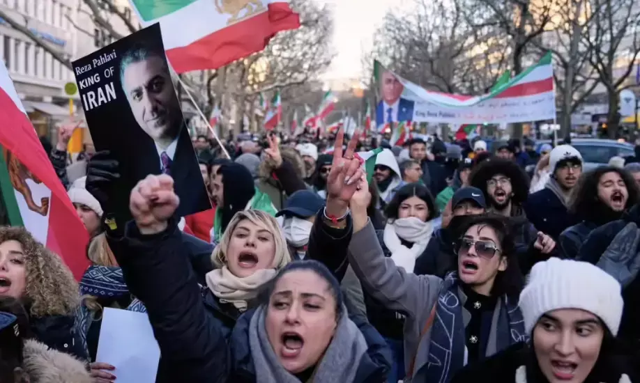 Trump weighs response as Iran intensifies crackdown on protests