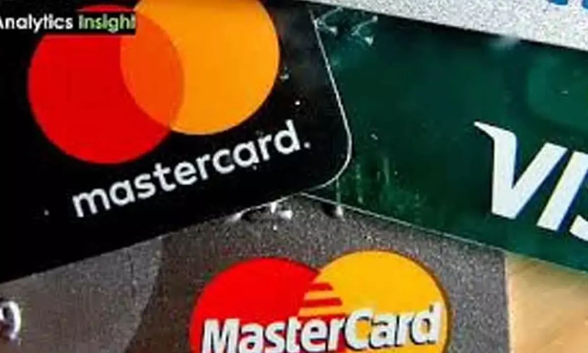 Stocks of US card issuers, banks fall