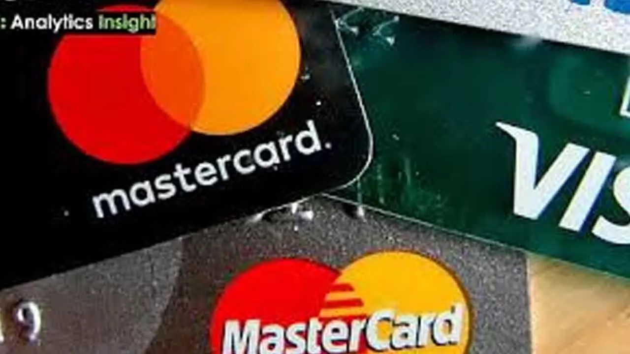 Stocks of US card issuers, banks fall Stocks of US card issuers, banks fall