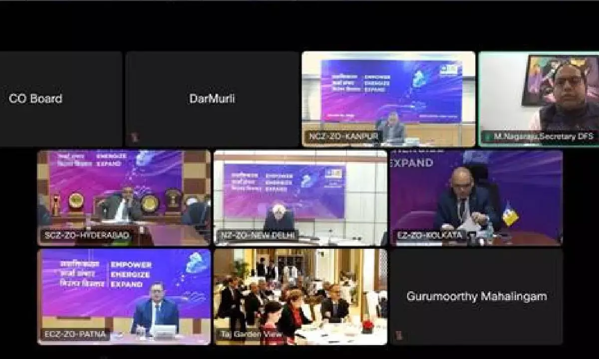 Secretary, DFS Outlines Strategic Vision for LIC at Strategy Meet in Mumbai