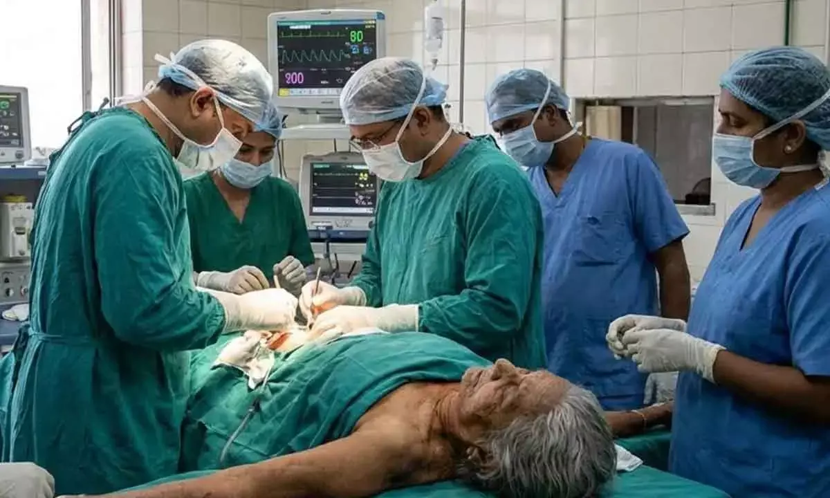 10-kg tumour removed from 80-yr’s abdomen