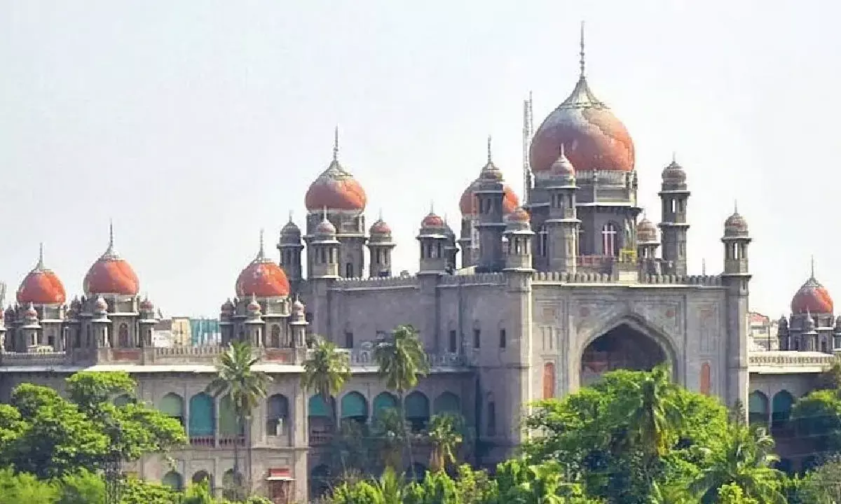 HC contempt notice to CV Anand over Chiru film ticket hike