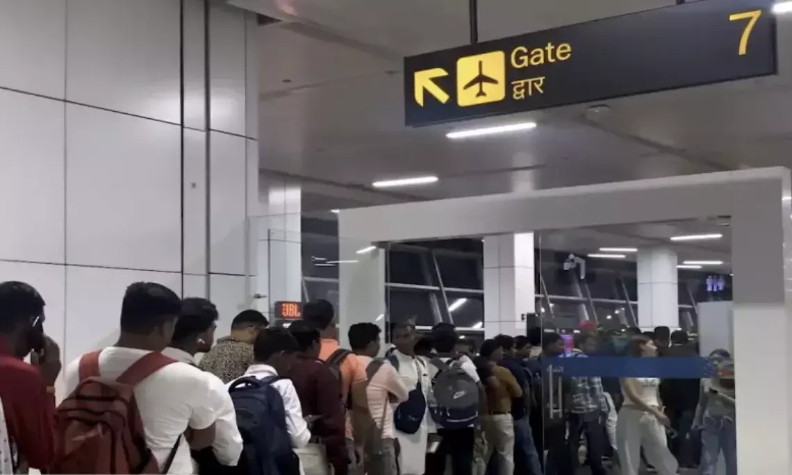 Trump SHUTS DOOR: H-1B Visa stamping freeze leaves Indians indefinitely stranded