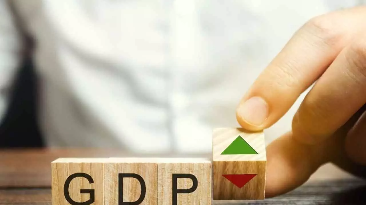 India’s growth paradox: Big economy, low per capita income India’s growth paradox: Big economy, low per capita income