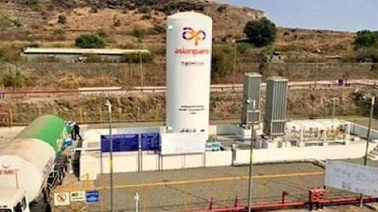 Asian Paints’ Q3 profit falls nearly 5%, shares slide 4%