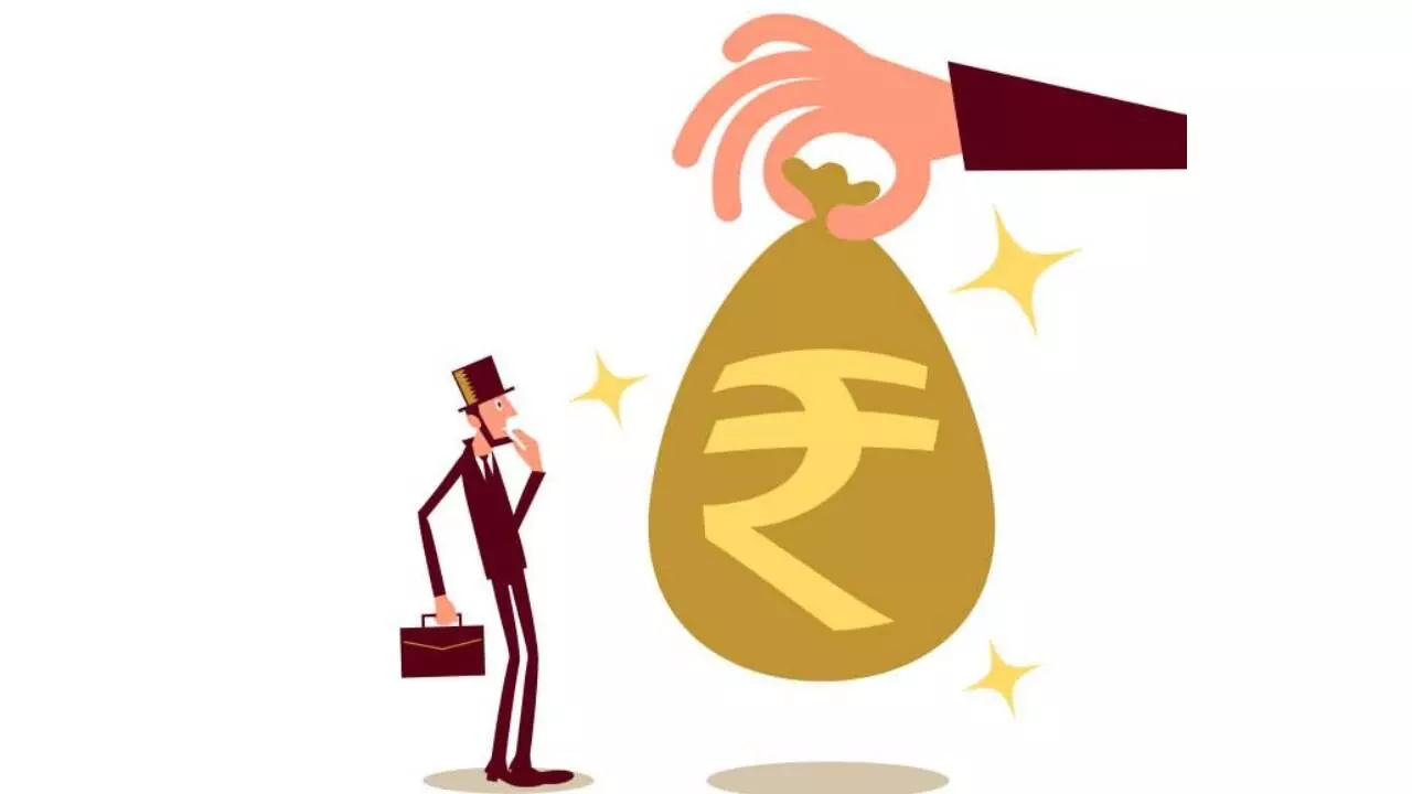 ‘Rupee “punching below its weight”, doesn’t mirror India’s strong fundamentals’