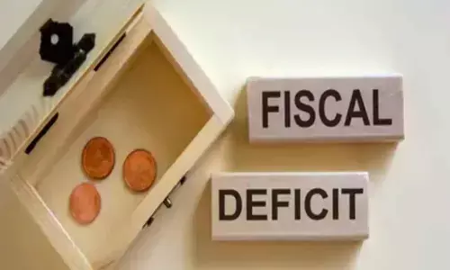 Centre keeps fiscal deficit in check at 54.5% of target Centre keeps fiscal deficit in check at 54.5% of target