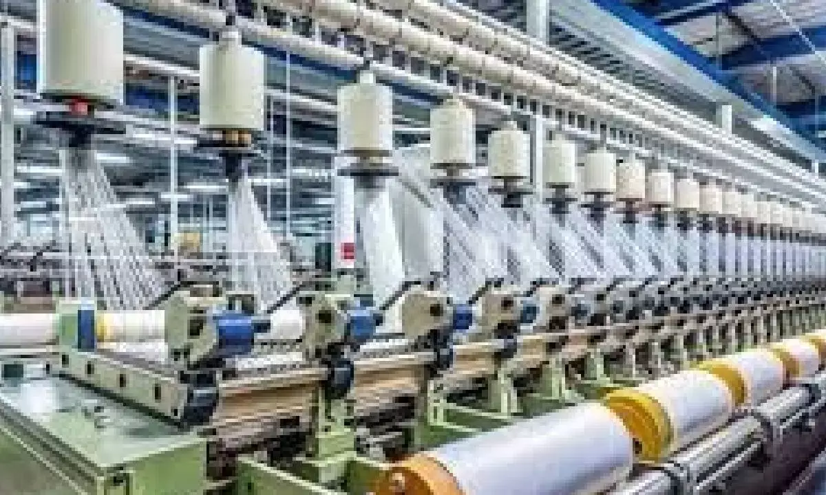 Govt to set up Mega Textile Parks in challenge mode
