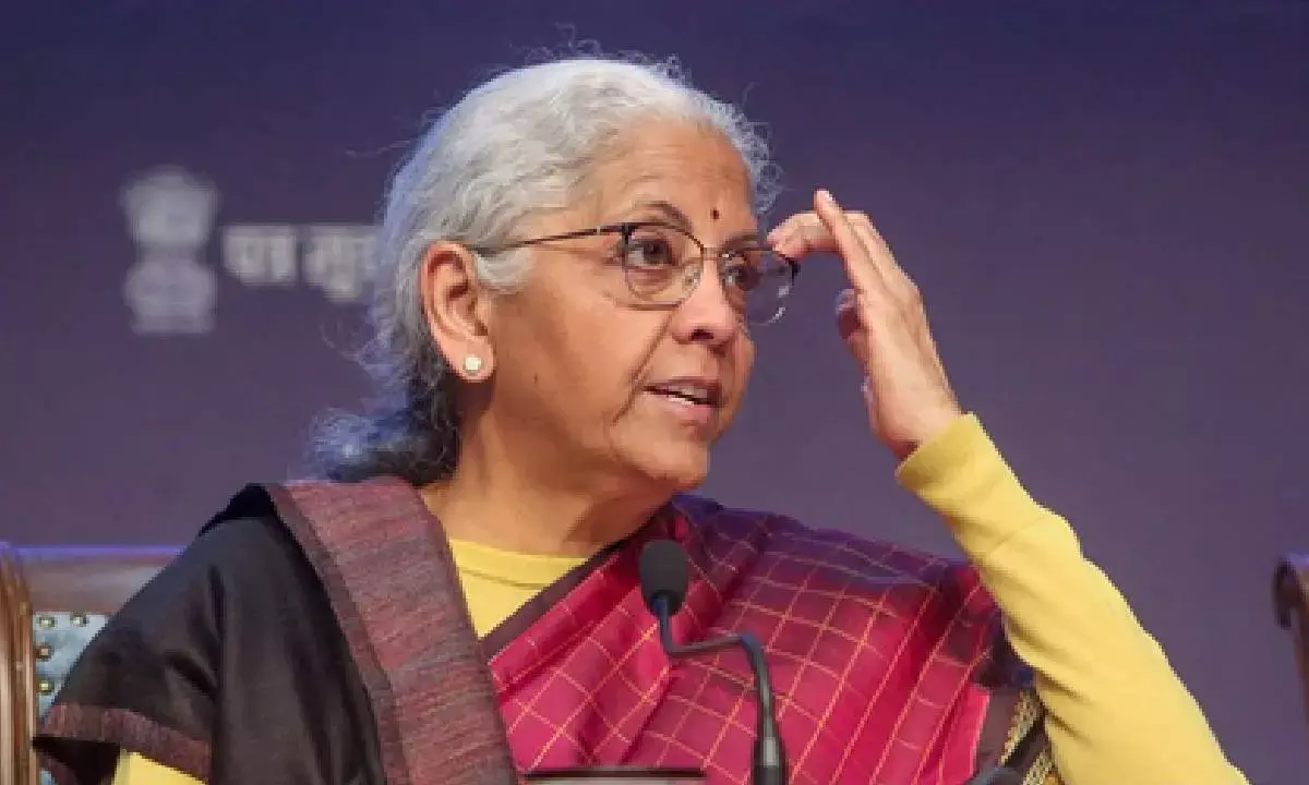 Rush to gold signals lack of faith in currencies: FM