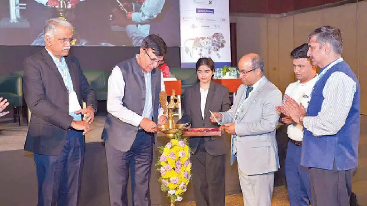 EV battery demand  set to touch 700 GWh by 2040