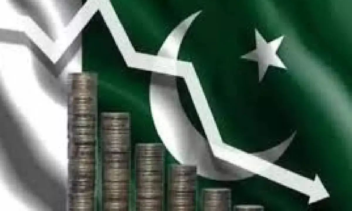 Pakistans economic crisis deepens under $134 bn debt