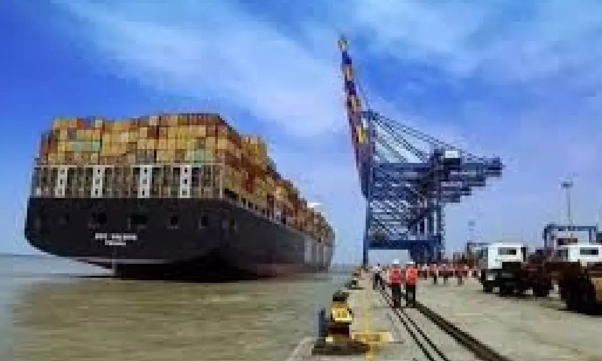 Mundra Port achieves record with 25K vehicles exports last month