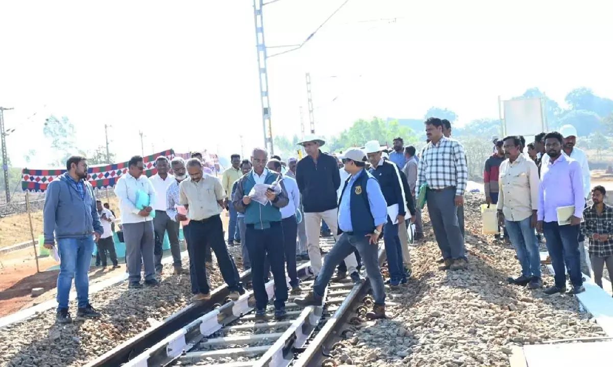 CRS inspects Kirandul doubling project