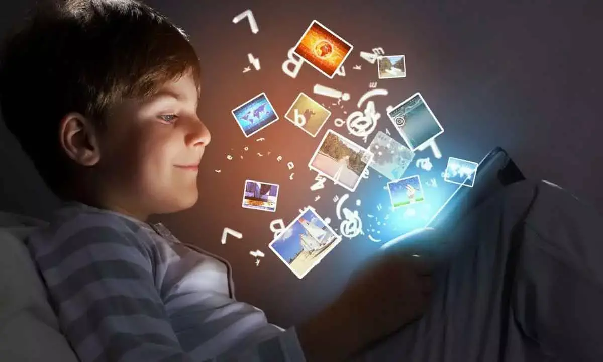 UK PM Starmer warns tech firms against free pass, tightens child safety online norms