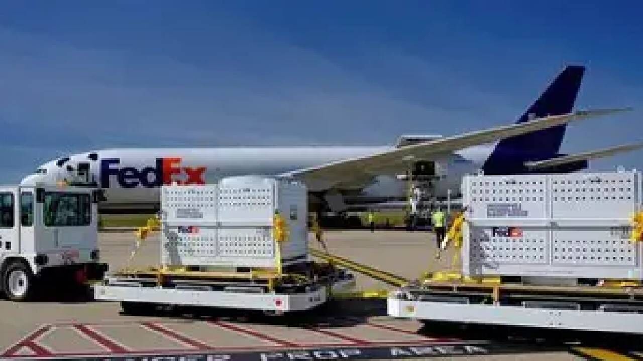 FedEx to invest `2,500 cr for fully automated cargo centre at Navi ...