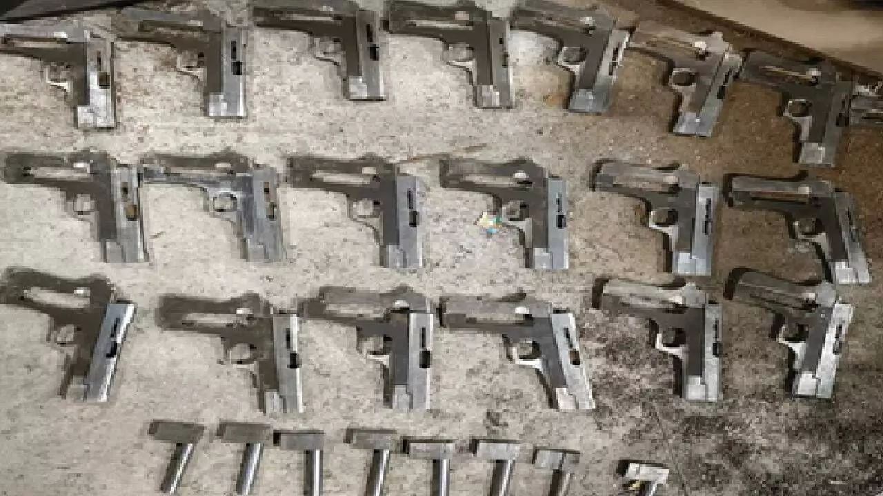 Kolkata, Bihar STF bust firearms manufacturing unit in Bhagalpur