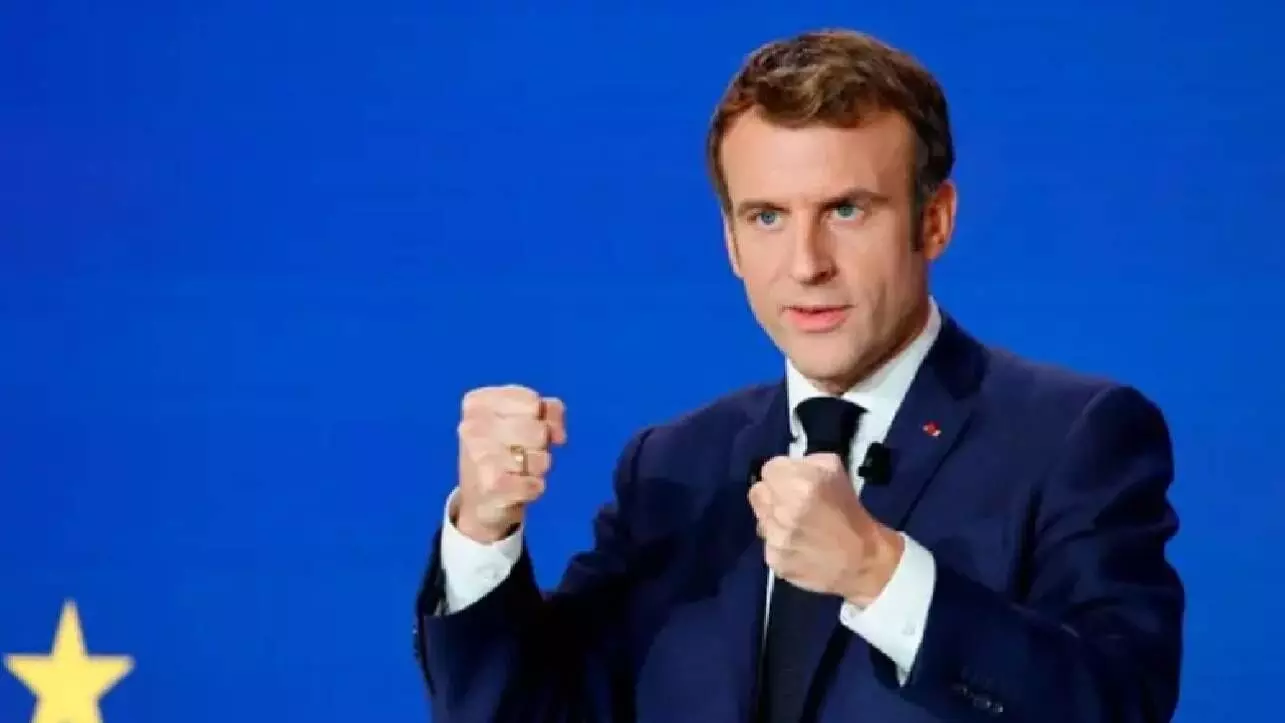 Macron calls for ban on social media for under-15s Macron calls for ban on social media for under-15s