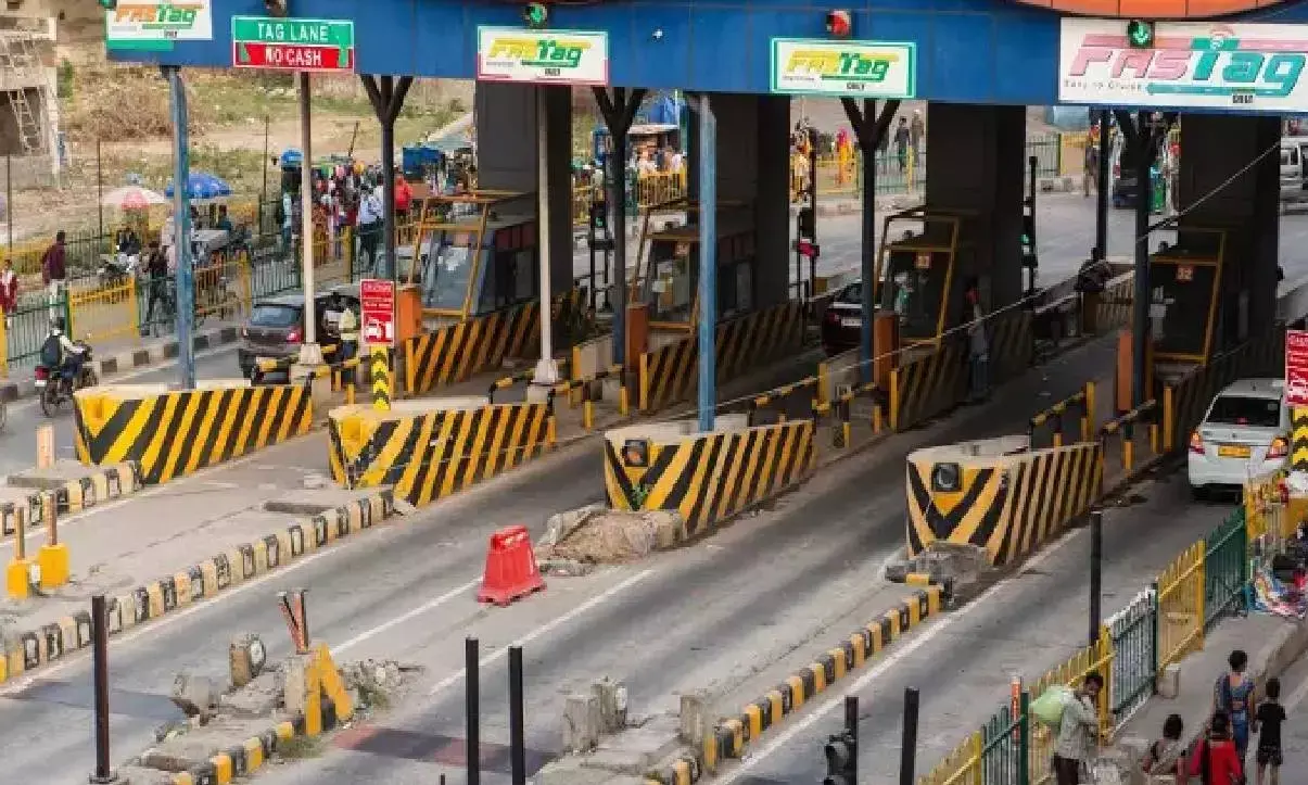 On fast lane: Govt may stop cash payments at NHs from April 1