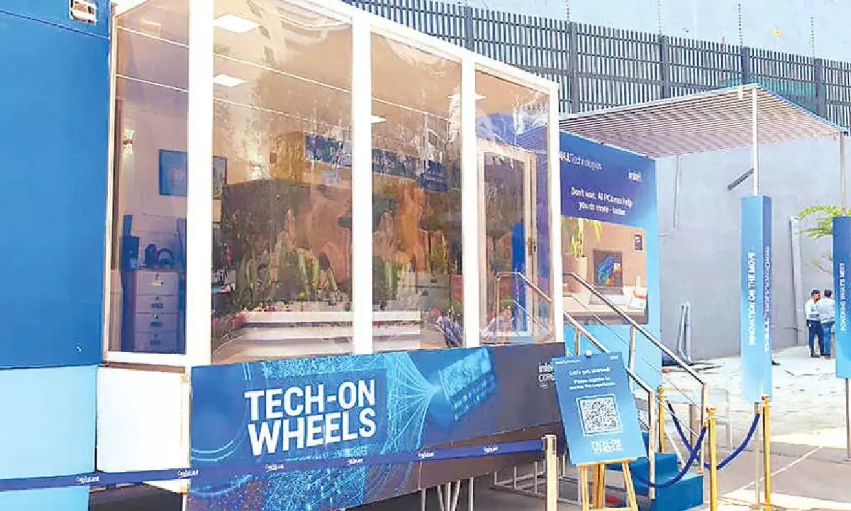 Dell showcases innovation with Tech ON Wheels in Hyd