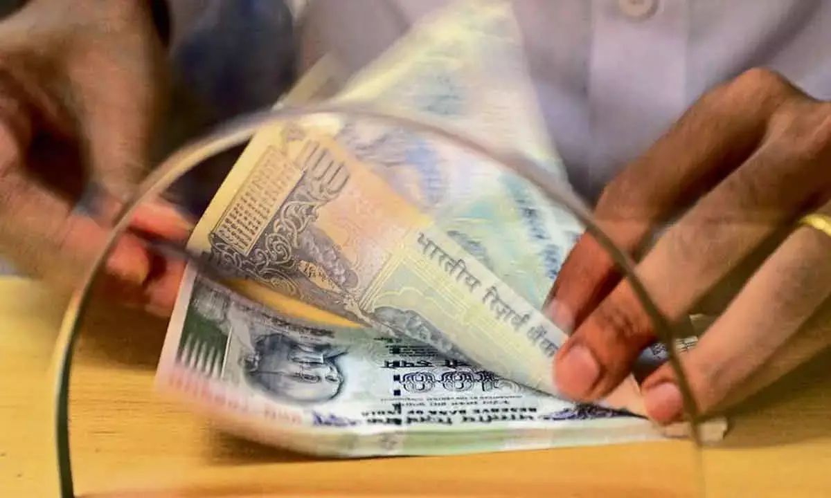 India’s forex reserves drop $2.119 bn to $723.608-bn