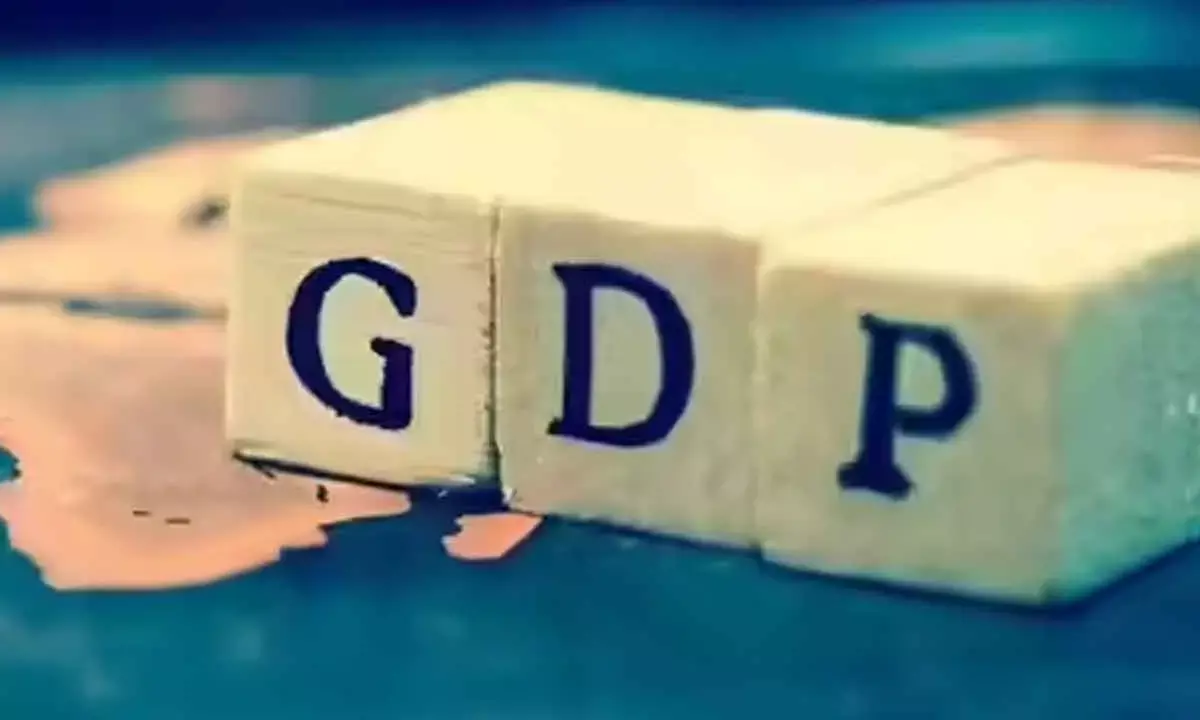 GDP data signal resilience, strengthening case for rate pause