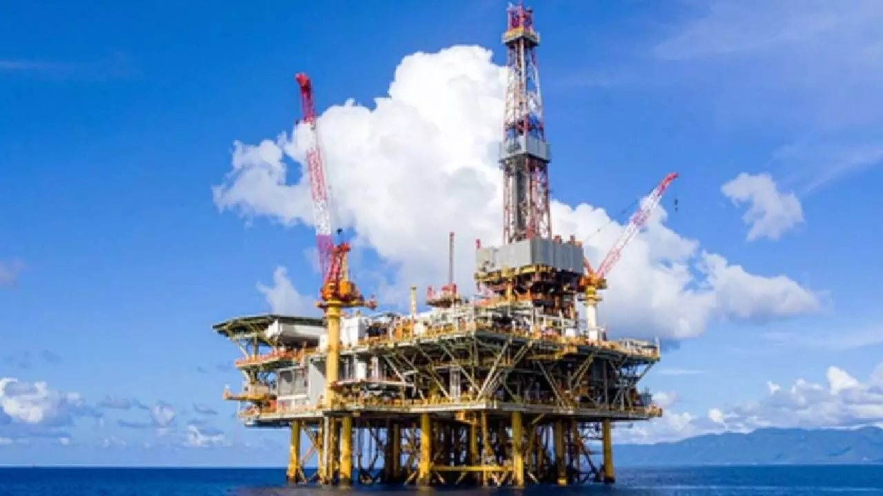 Crude oil prices set to soar as Iran officially closes Strait of Hormuz Crude oil prices set to soar as Iran officially closes Strait of Hormuz