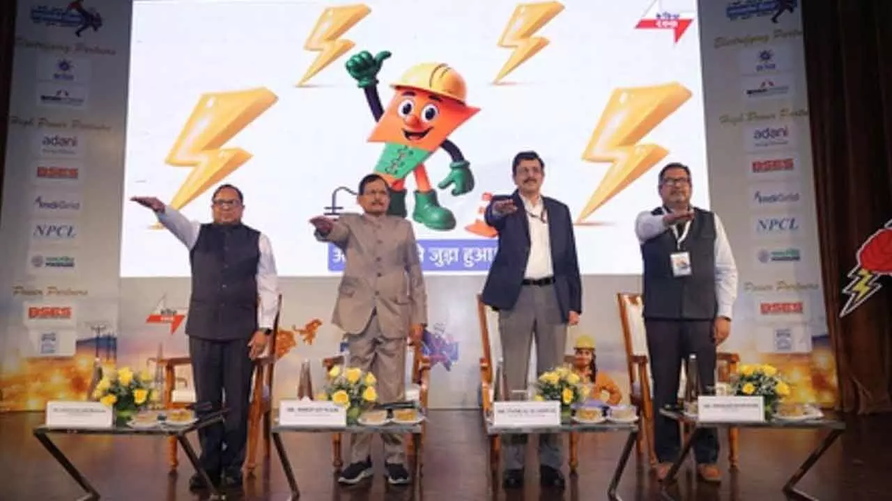 Predictive AI tools can help reduce linemen’s risk by tracing faults: Minister