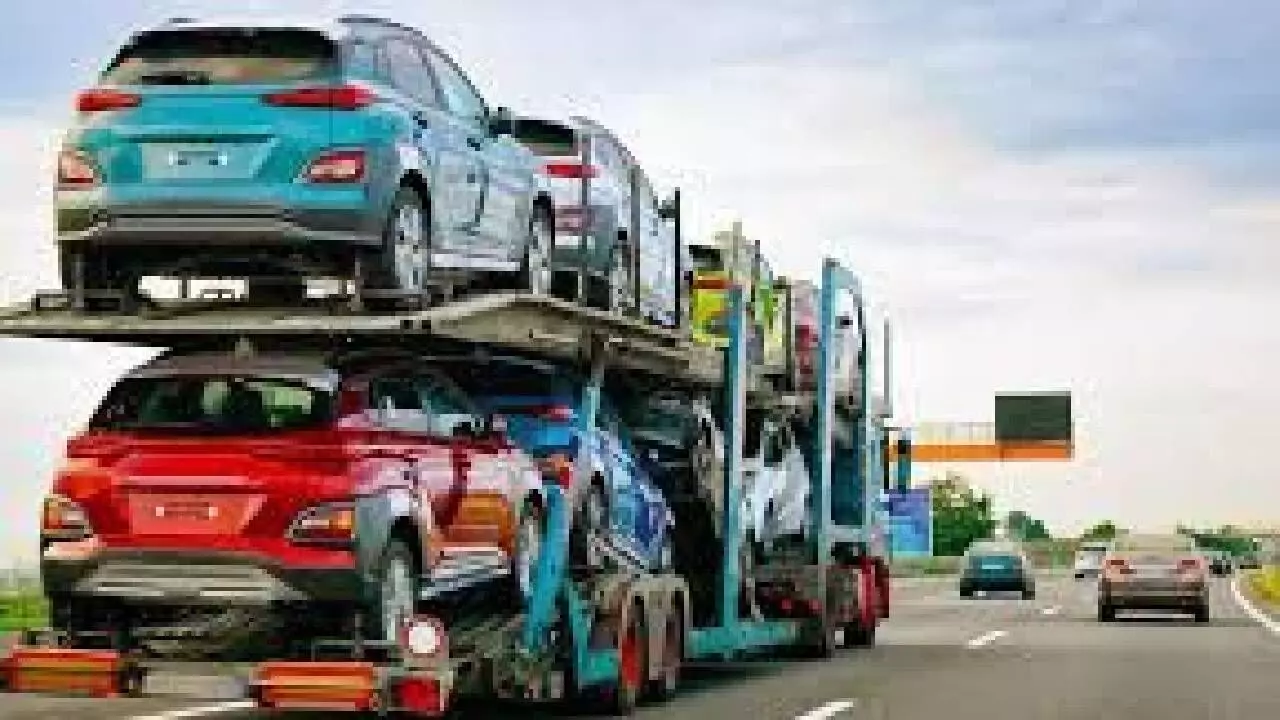 Passenger vehicle dispatches rise by 10.6% to reach 4,17,705 in Feb