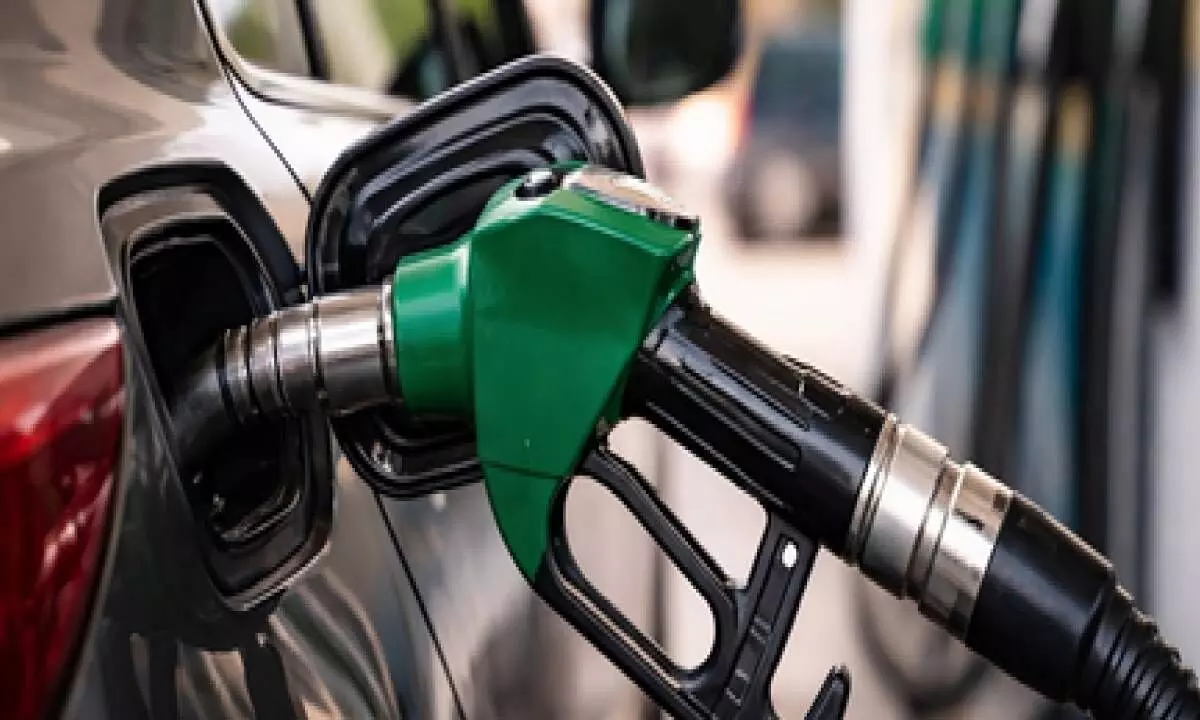 Sri Lanka hikes fuel prices by up to 25%