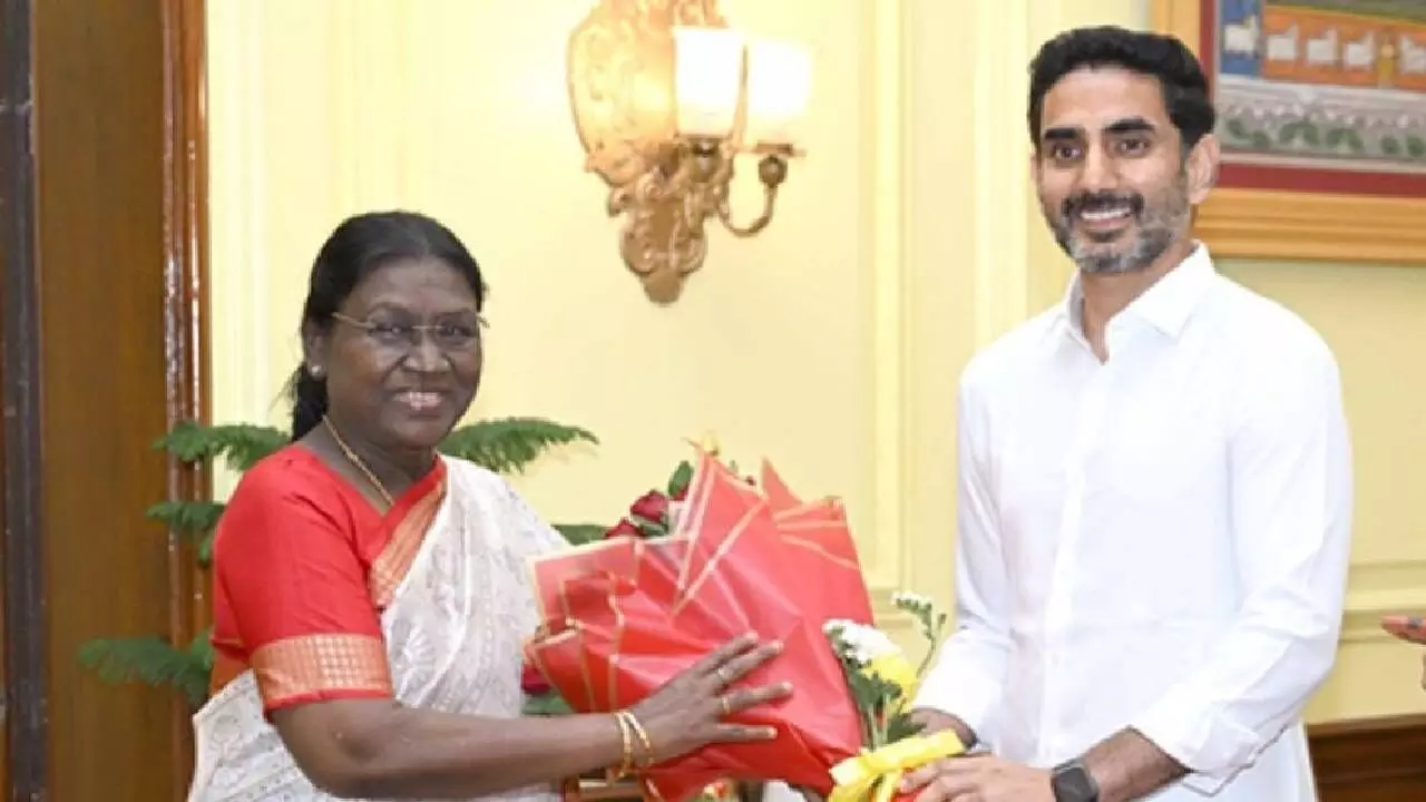 Lokesh meets Prez Murmu, thanks her for Amaravati Bill Lokesh meets Prez Murmu, thanks her for Amaravati Bill