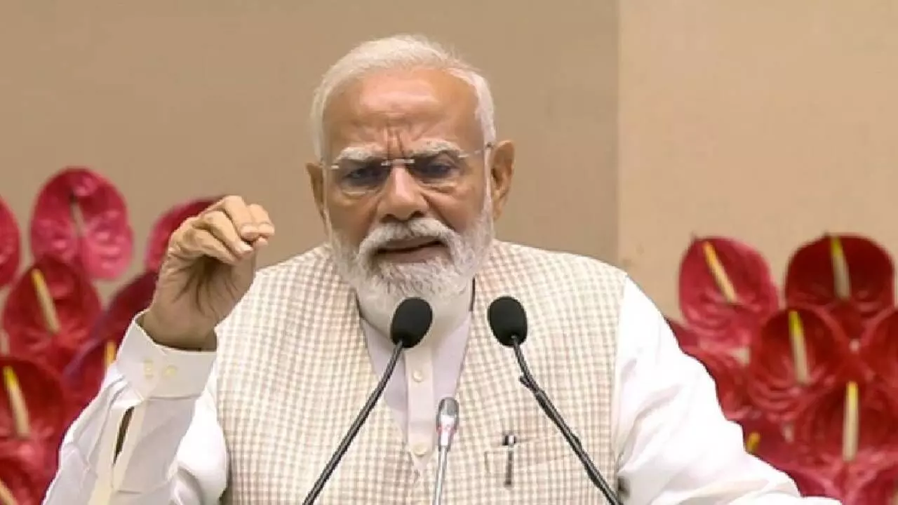 Women’s role will be biggest guarantee for India’s bright future: Modi Women’s role will be biggest guarantee for India’s bright future: Modi