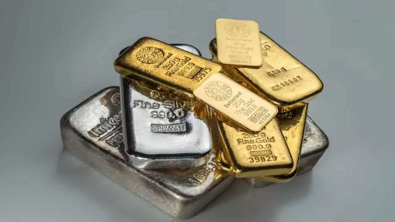 Silver declines Rs 1,800, gold falls Rs 300
